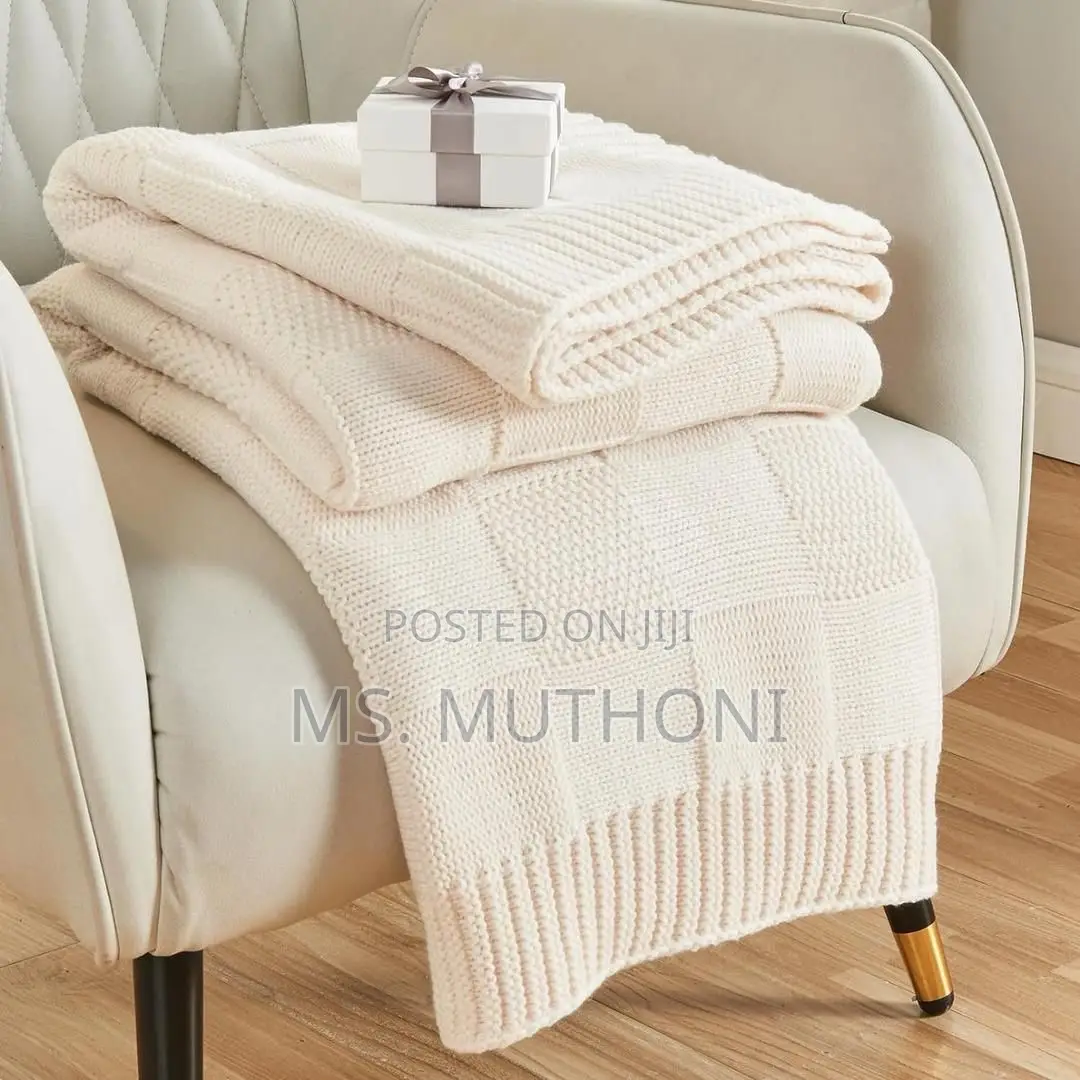 Knit Throw Blanket for Couch , Bed Sofa or Living Room