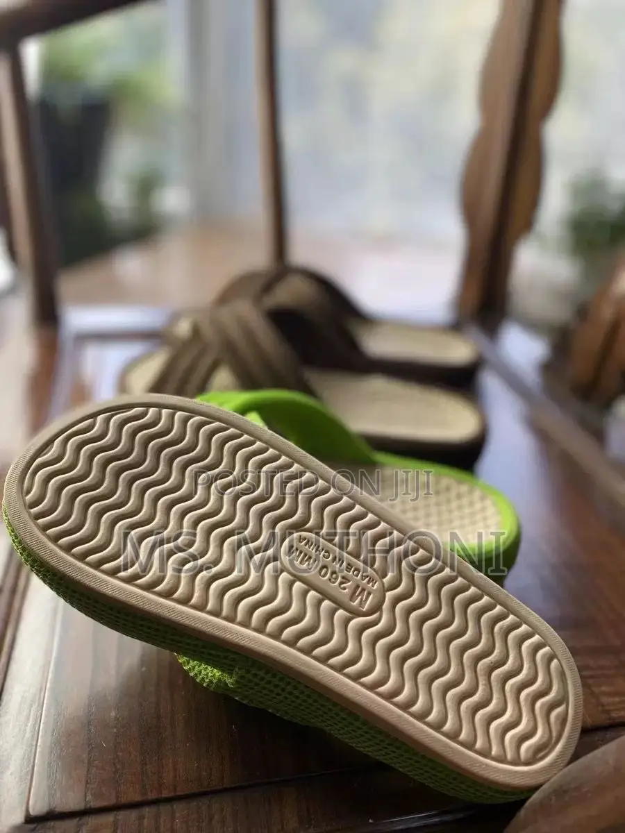 Unisex Luxury Lounge/House Slippers