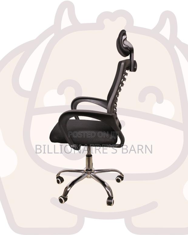 Secretarial Mesh Chair | Sleek Mesh Backrest