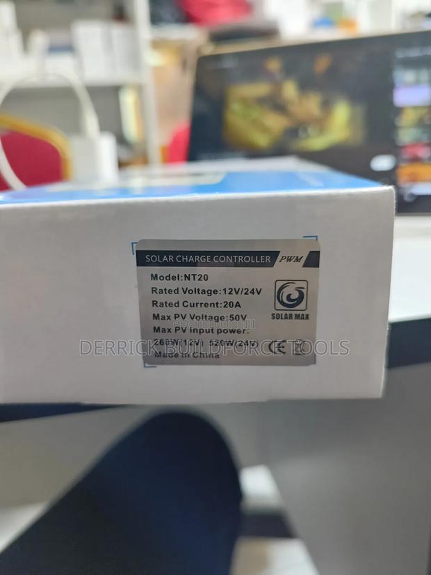 20a Solarmax Charge Controller - thumbnail 3