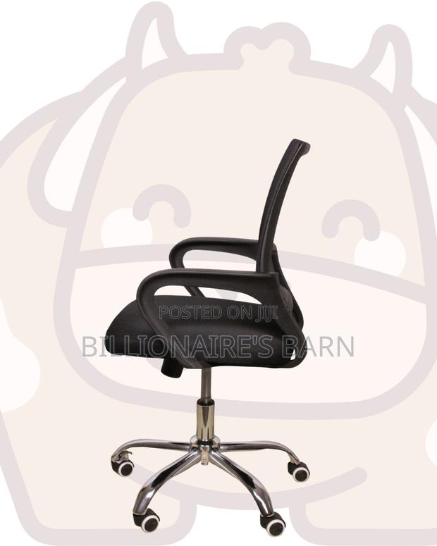 Pro-Grade Secretarial Mesh Office Chair — Fits Compact Office Spaces - main view