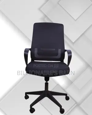 Modern Black Ergonomic Mesh Office Chair — Boosts Posture Focus