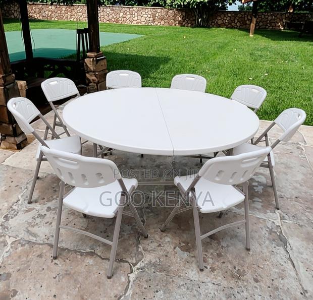 Home Outdoor Table; Heavy-Duty Outdoor Round Plastic Folding Table - thumbnail 7