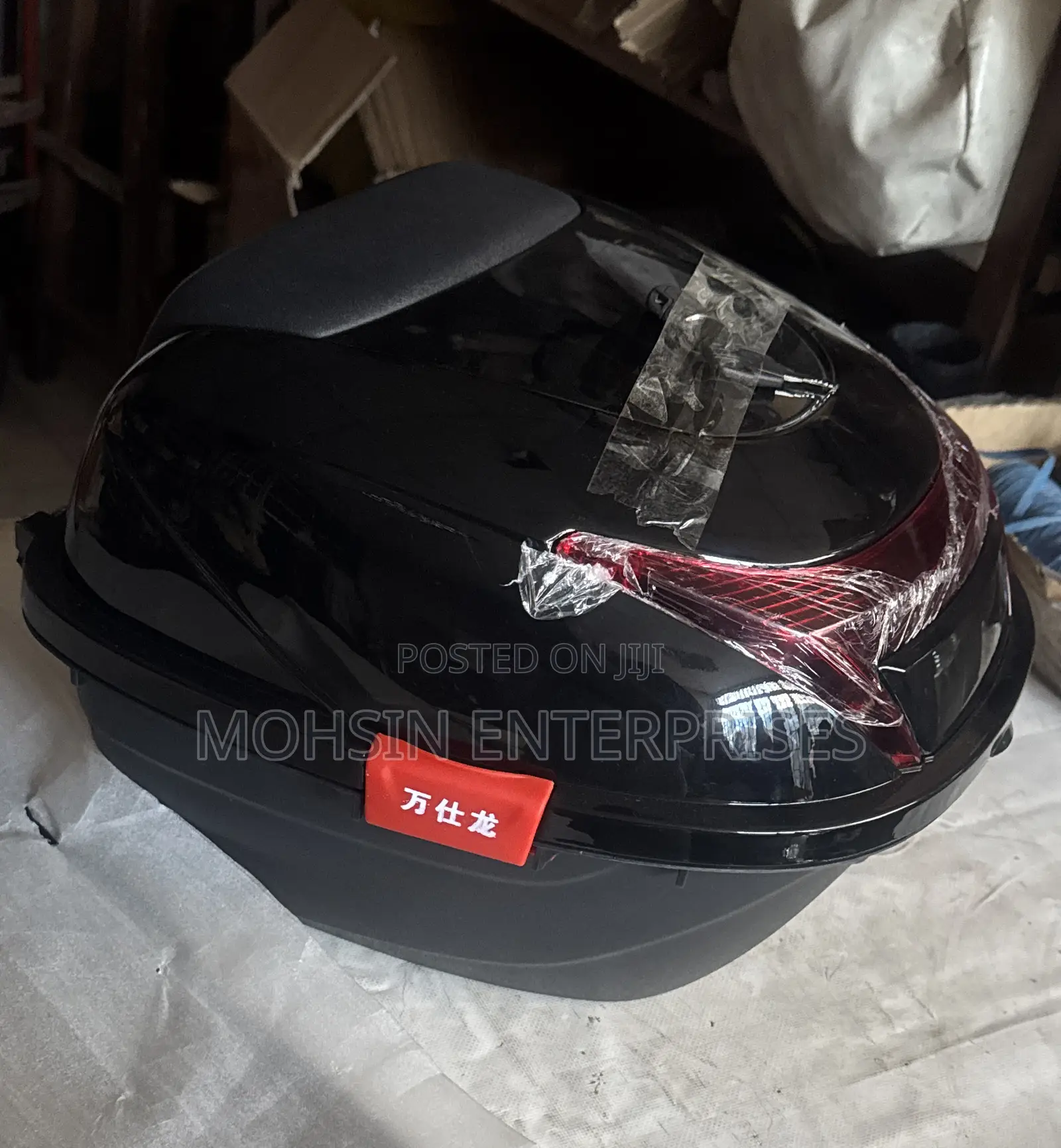 Sleek 37l Motorcycle Top Case With Lock Led Reflector Easy Fix