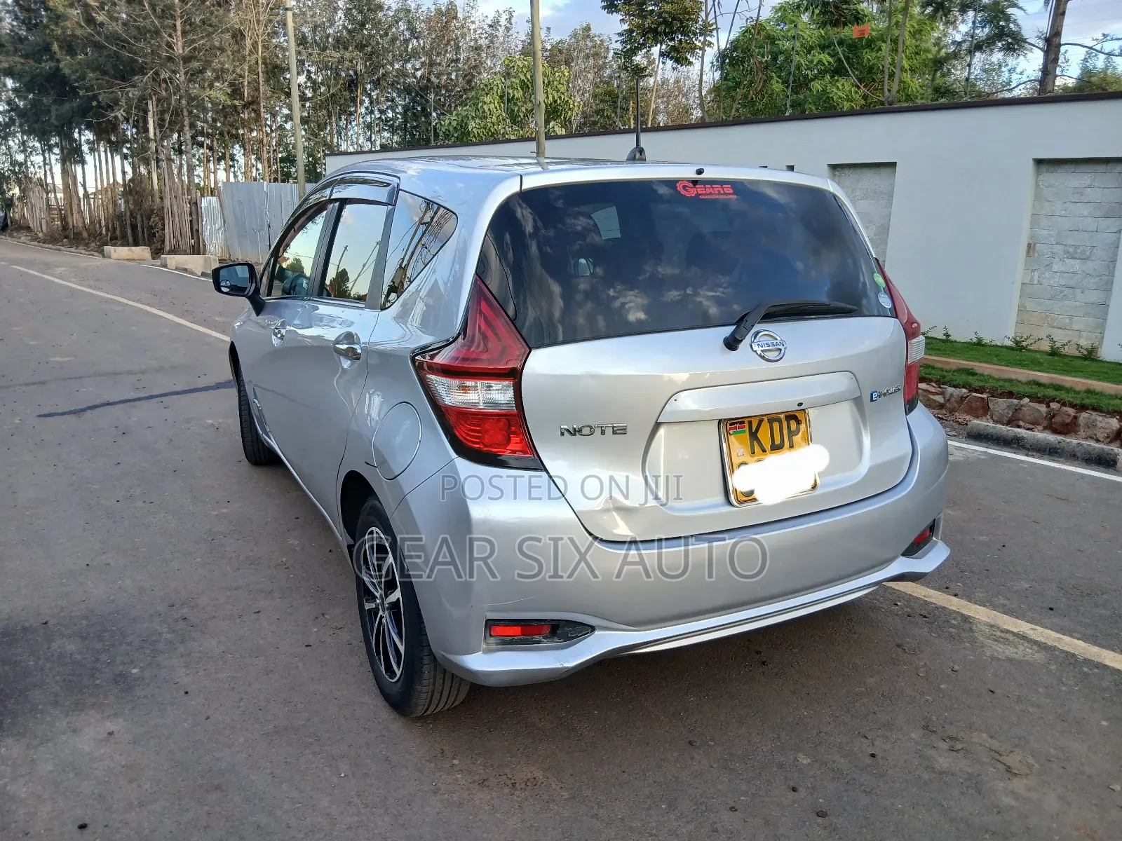 Nissan Note 2017 Silver