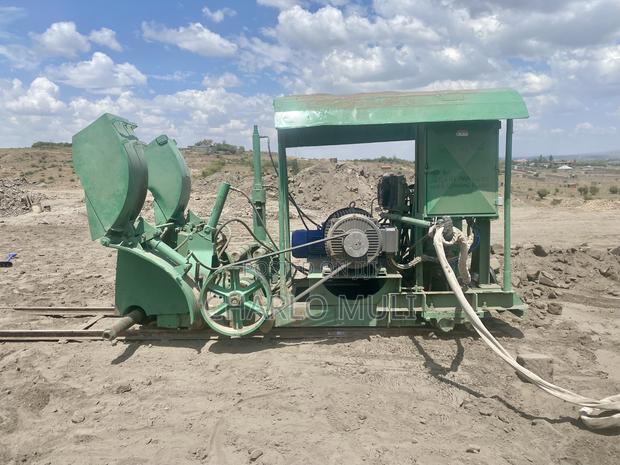 Pavoni Stone Cutting Machine - main view