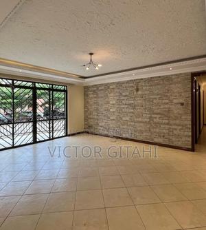 3bdrm Apartment in Lavington for sale - thumbnail 2