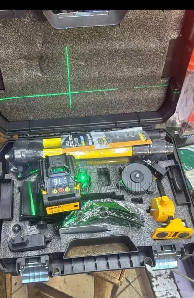 Fast Moving Laser Level Dewalt - main view