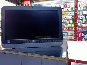 Desktop Computer HP ProOne 400 8GB Intel Core I5 HDD 500GB