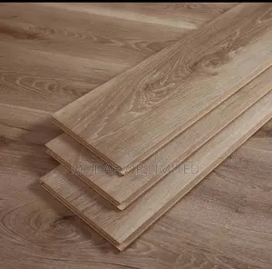 Modern Laminate Floor Boards for a Luxurious Look