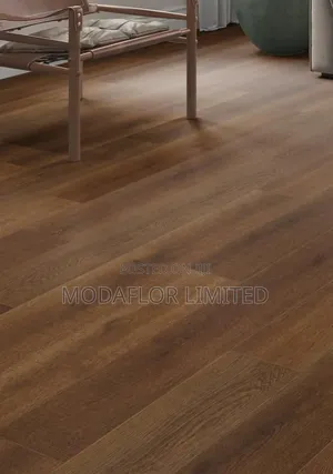 Laminate Floor Boards – Elegant Wood Finish, Built to Last 