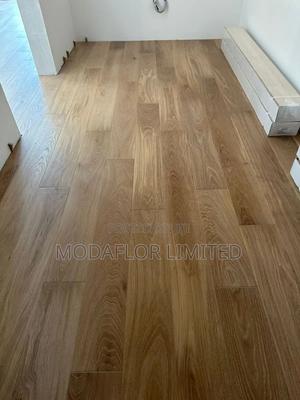Durable Laminate Floor Boards – Affordable Elegance for Every Room - thumbnail 2