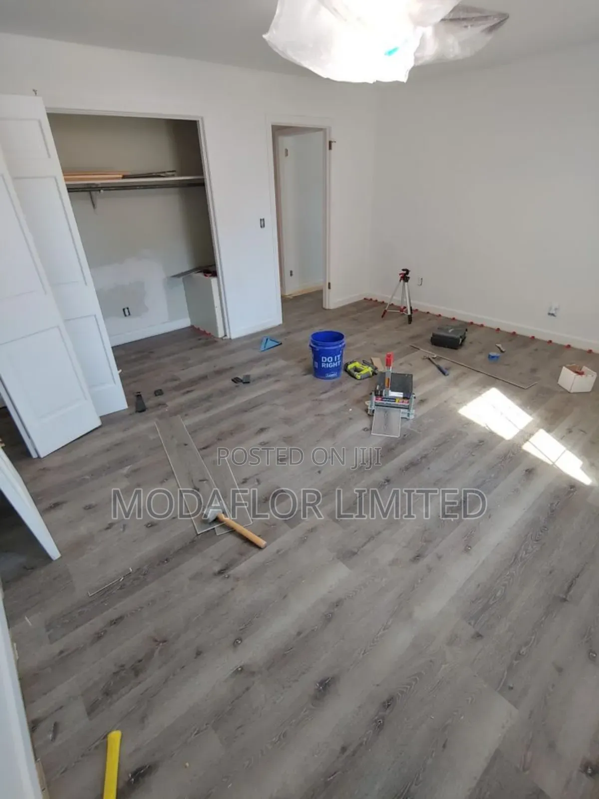 Easy-to-Install Laminate Floor Boards – Stunning Practical!