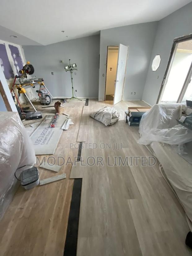 Bring Comfort Home With Elegant Laminate Floor Boards