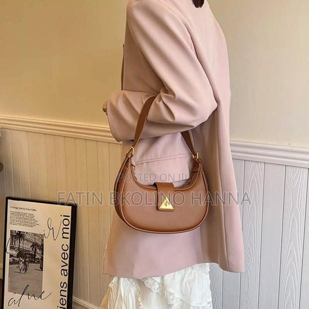 Small Shoulder Bag - thumbnail 4