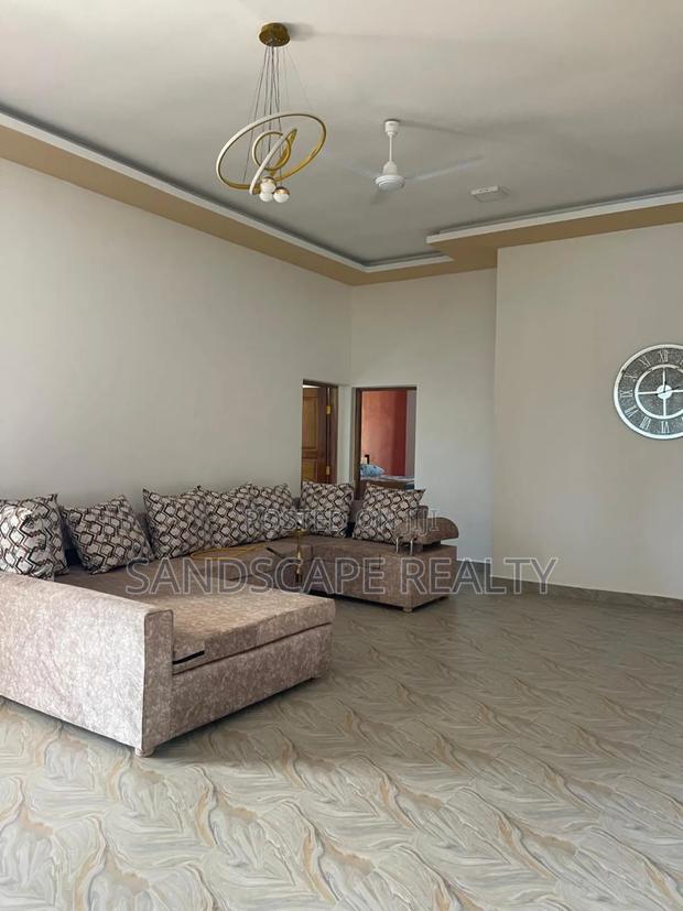 Furnished 4bdrm Bungalow in Galu Beach, Diani for sale - thumbnail 4