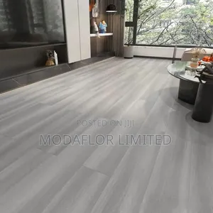 Modern Laminate Floor Boards for Professional Offices