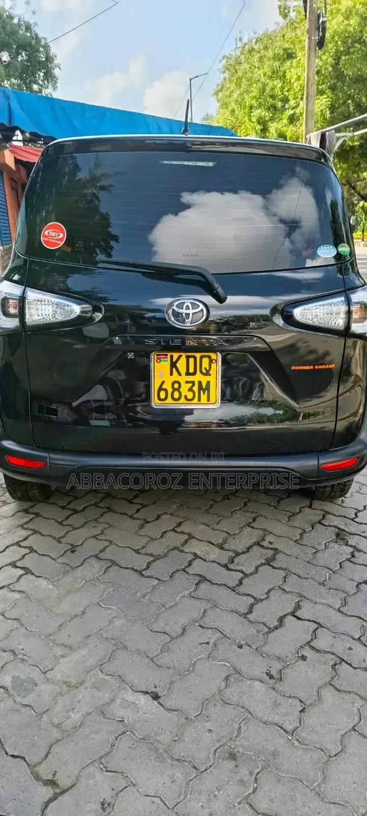 Toyota Sienta 1.5 FWD (6-seater) 2017 Black