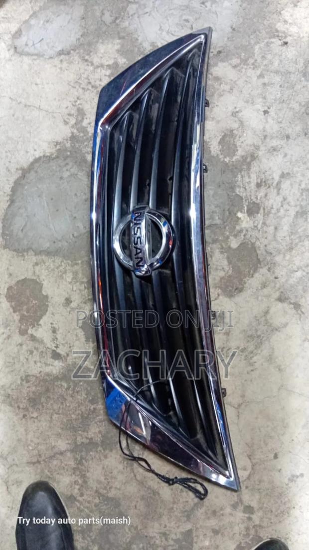 Nissan Teana Grille Ex Japan - main view