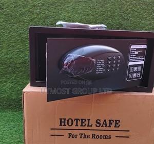 Document Box – Protect From Fire & Moisture - main view