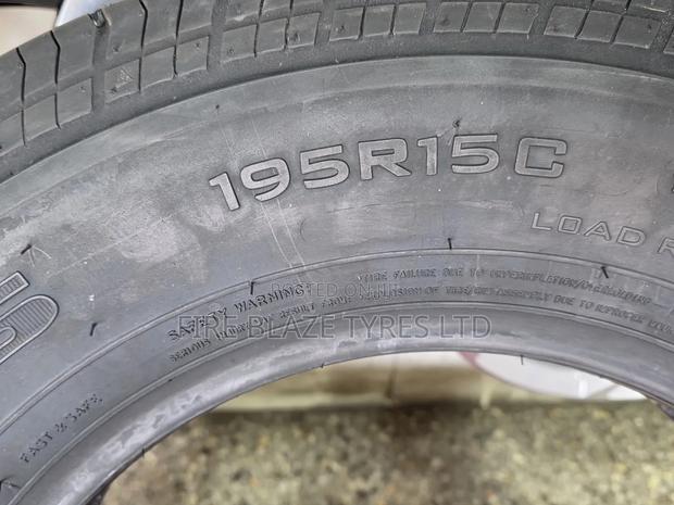 195r15c Triangle Tire - thumbnail 4