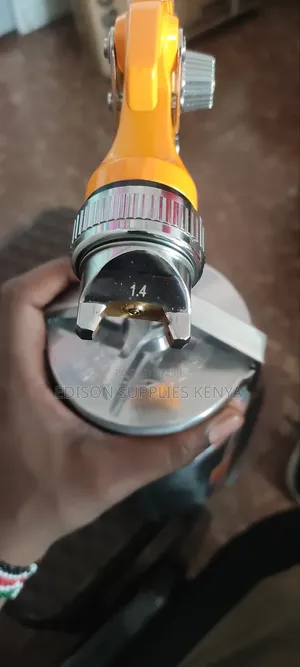 Ingco Hvlp Air Spray Gun 1000cc 1.4mm Nozzle Compressor Paint Sprayer