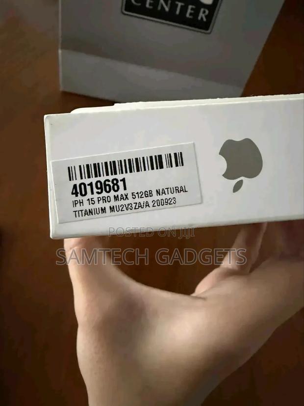 Apple iPhone 15 Pro Max 512 GB Silver - thumbnail 7