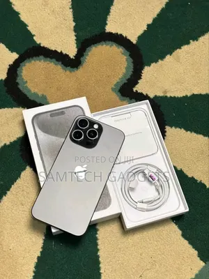 Apple iPhone 15 Pro 256 GB Silver
