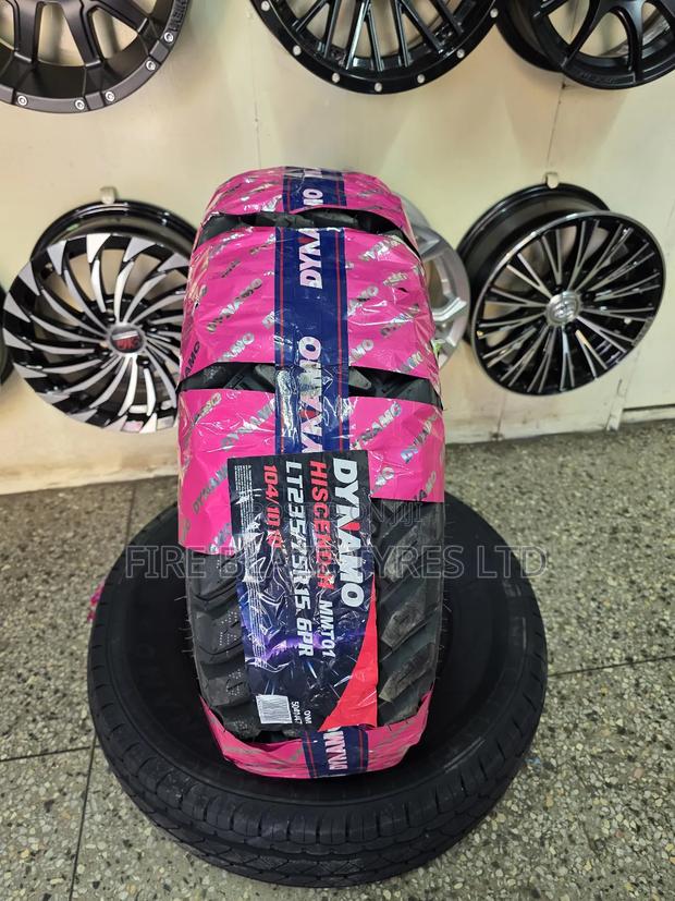 235/75r15 Dynamo Mud-Terrain - main view