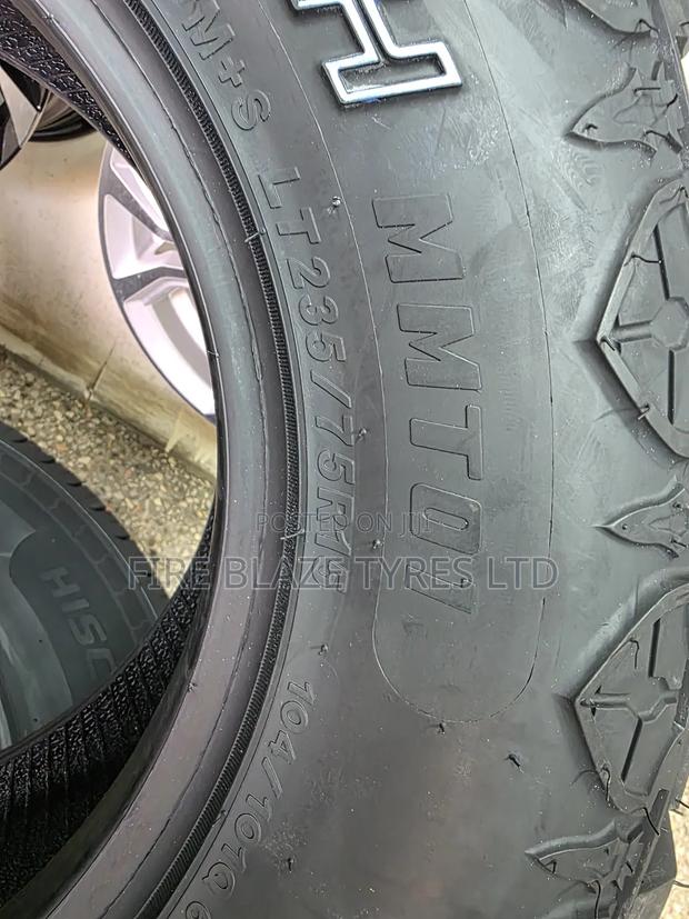 235/75r15 Dynamo Mud-Terrain - thumbnail 4