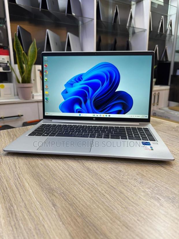 Laptop HP ProBook 450 G8 16GB Intel Core I5 SSD 256GB