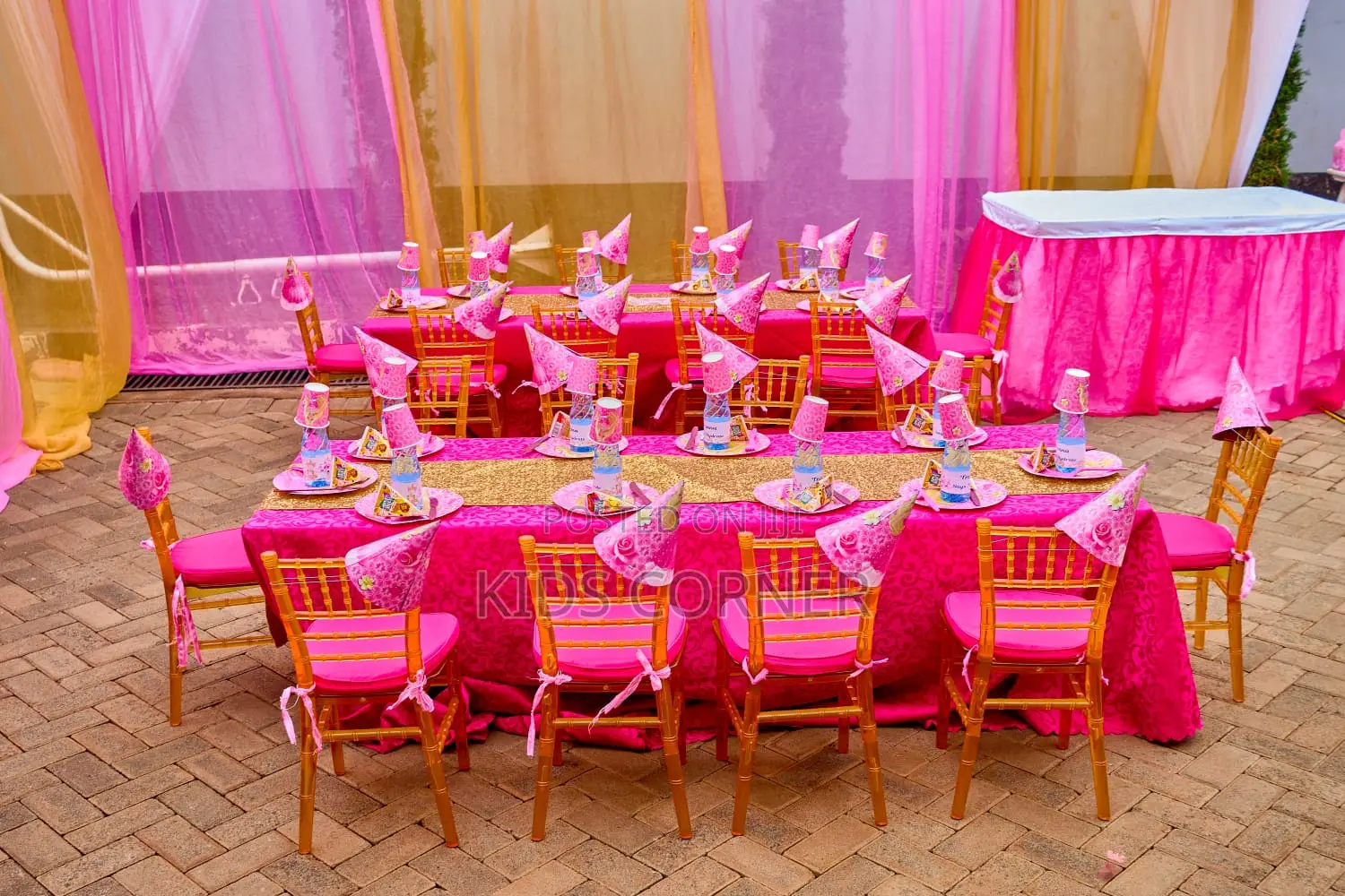 10 Kids Chiavari Chairs Dressed Tables