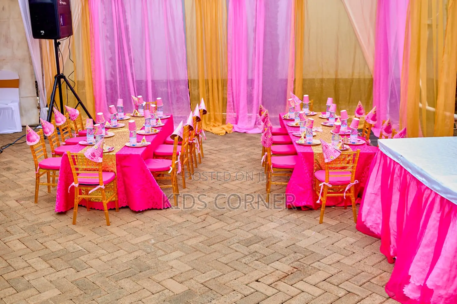 10 Kids Chiavari Chairs Dressed Tables