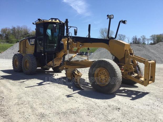 Cat 140m Grader - main view