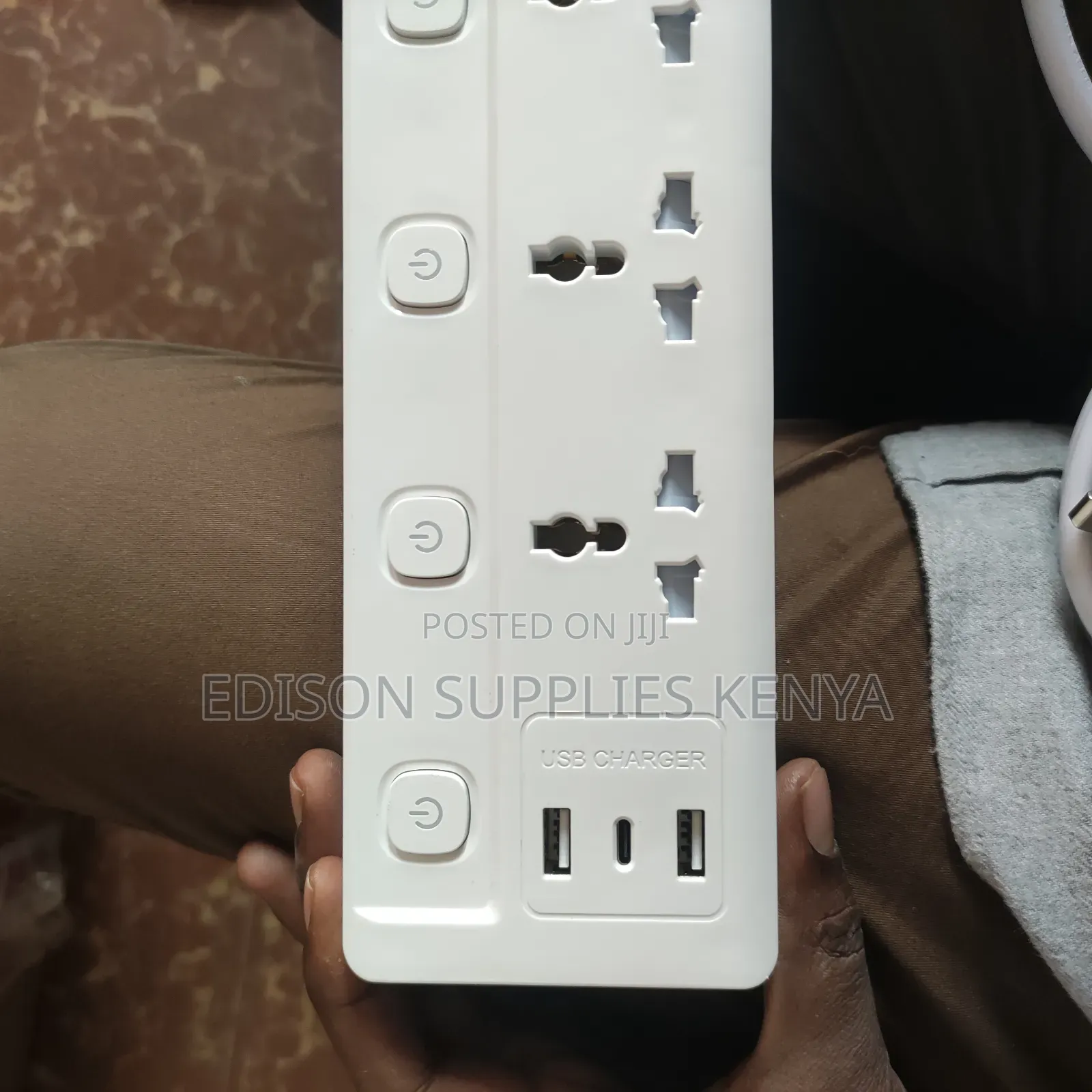 Caston Extension Cables Socket Multiplug 5 Way 5m 2 Usb 3 & C To C