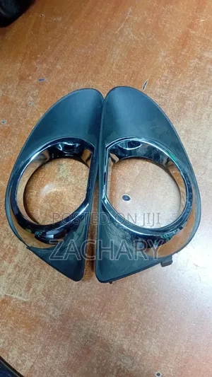 Vitz 2012 Foglight Cover