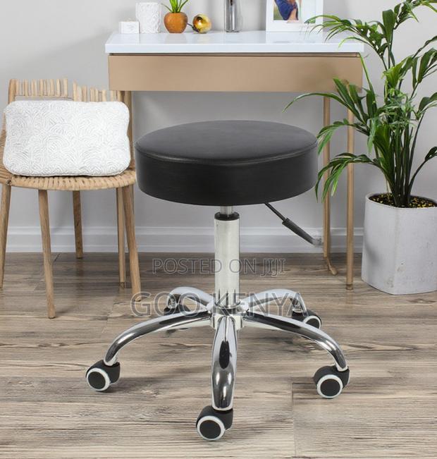Home Kitchen Stool; Smooth-Rolling Leather Stool for Kitchen or Office - main view