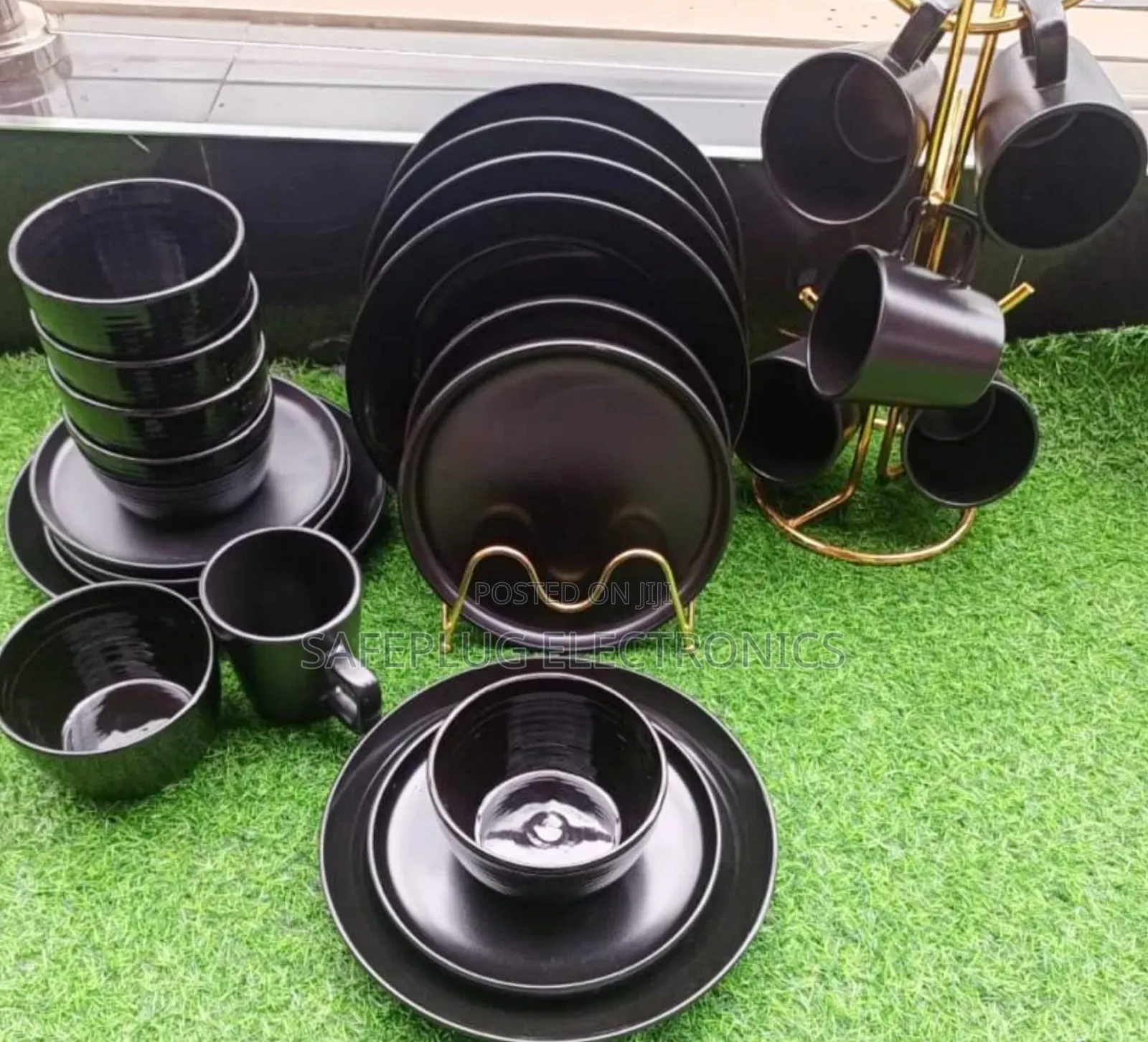 24pcs All Black Quality Ceramic Dinner Sets