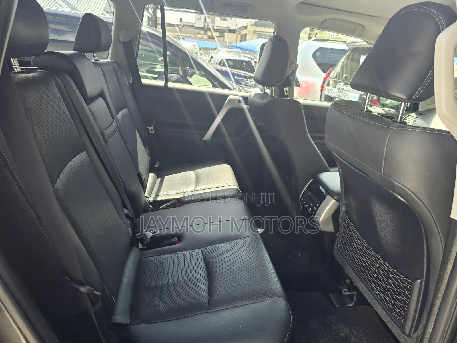 Toyota Land Cruiser Prado 2022 Gray