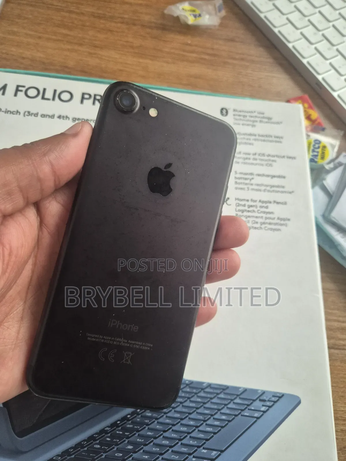 Apple iPhone 7 32 GB Black