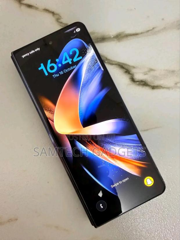 Samsung Galaxy Z Fold 5 512 GB Black - main view
