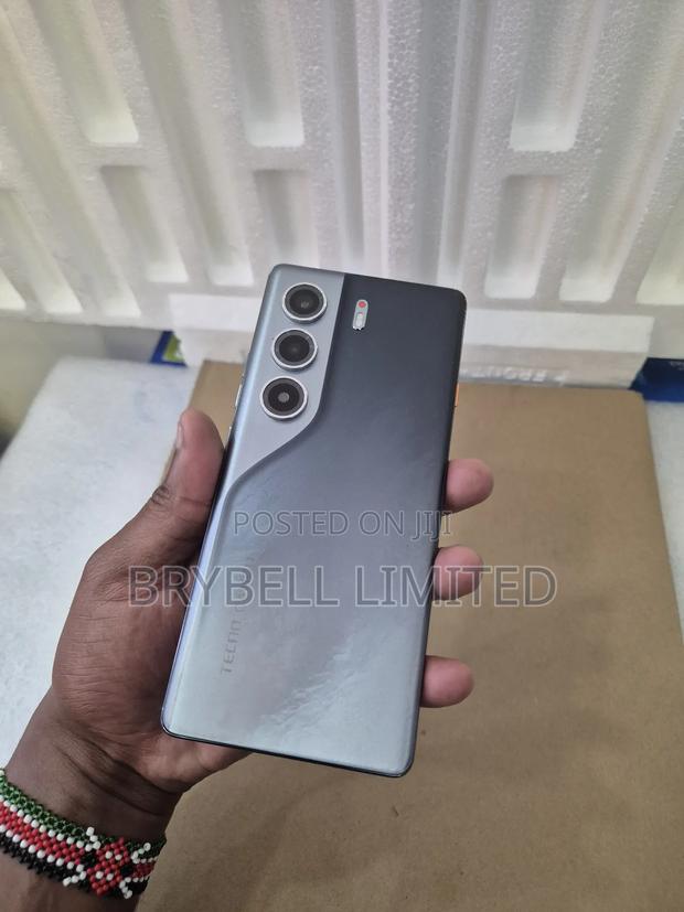 Tecno Camon 40 Pro 256 GB Gray - thumbnail 6