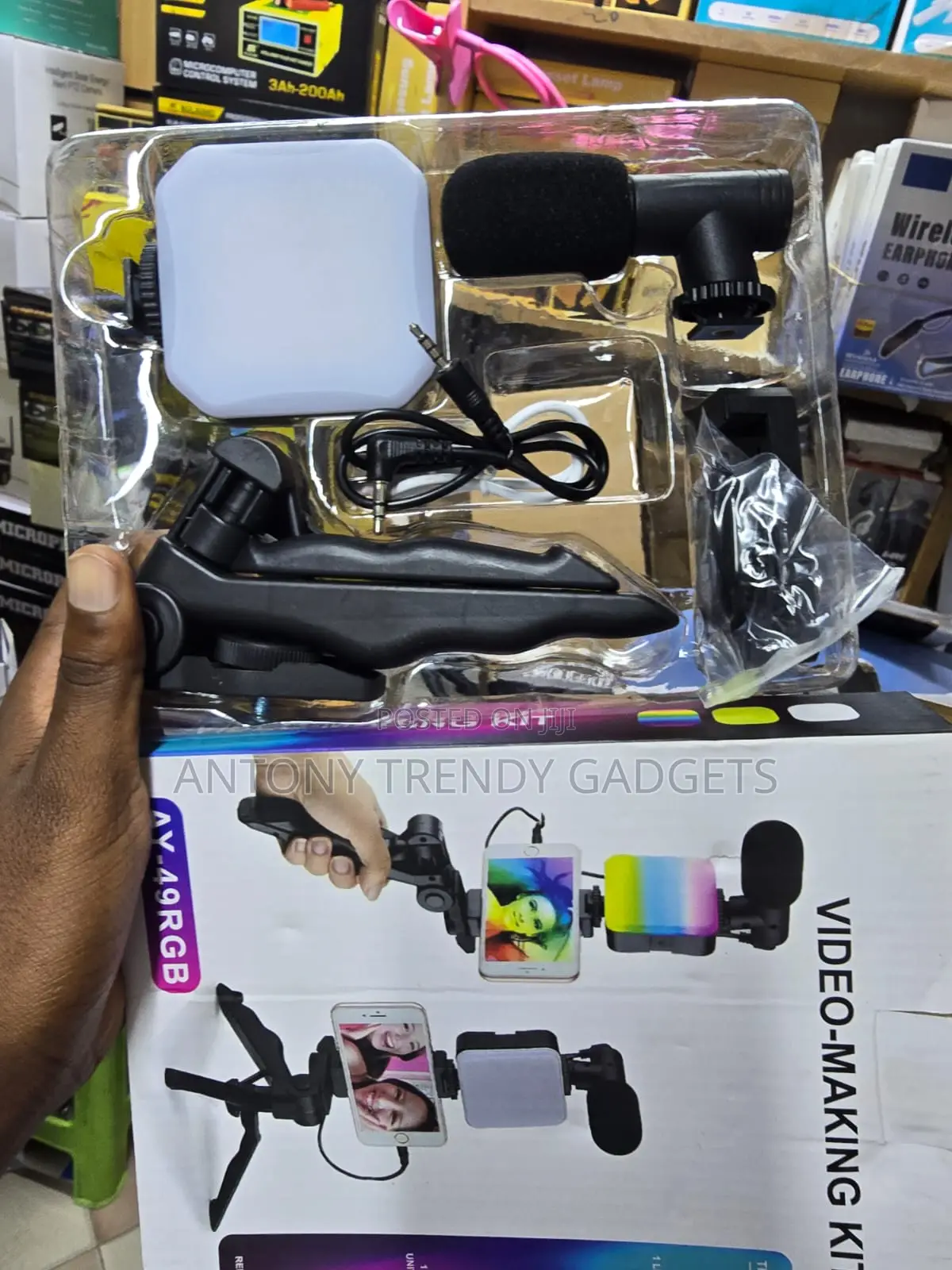 Ay-49rgb Rgb Video Kit With Led Light, Mic, And Tripod
