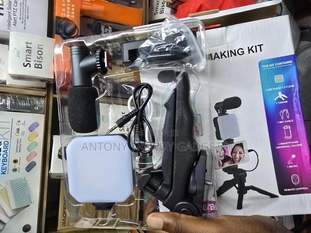 Complete Ay-49rgb Video Creator Kit With Tripod And Remote