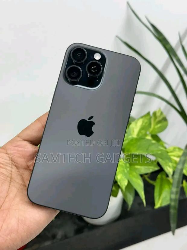 Apple iPhone 16 Pro 256 GB Black - thumbnail 3