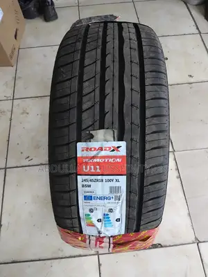 245/45 R18 Roadx 100v