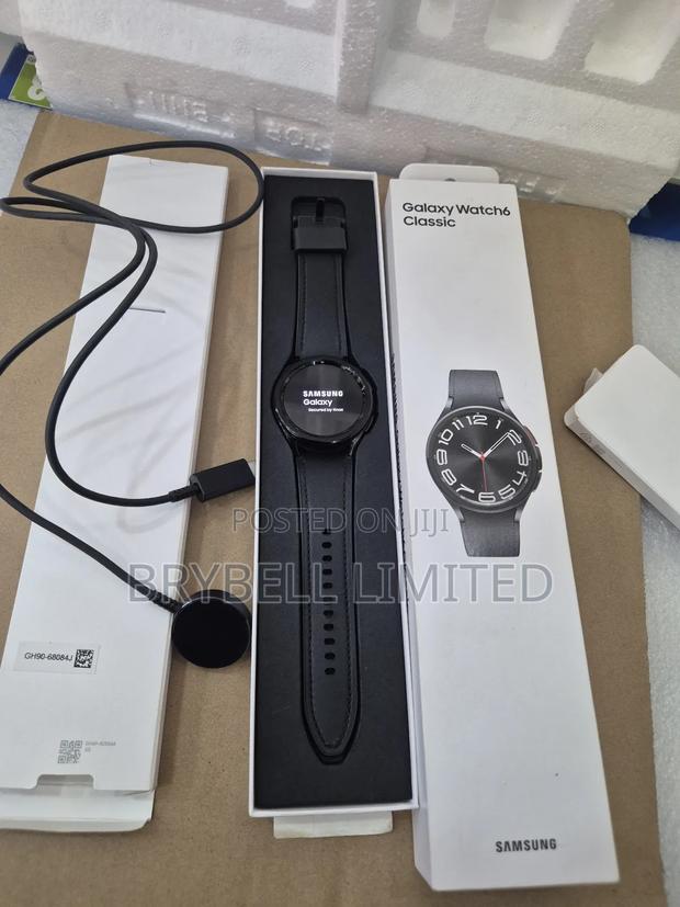Samsung Galaxy Watch 6 Classic 43mm Open Box, 2 Months Used - thumbnail 5