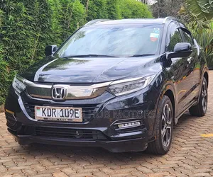 Honda Vezel 1.5 Hybrid 4WD 2018 Black