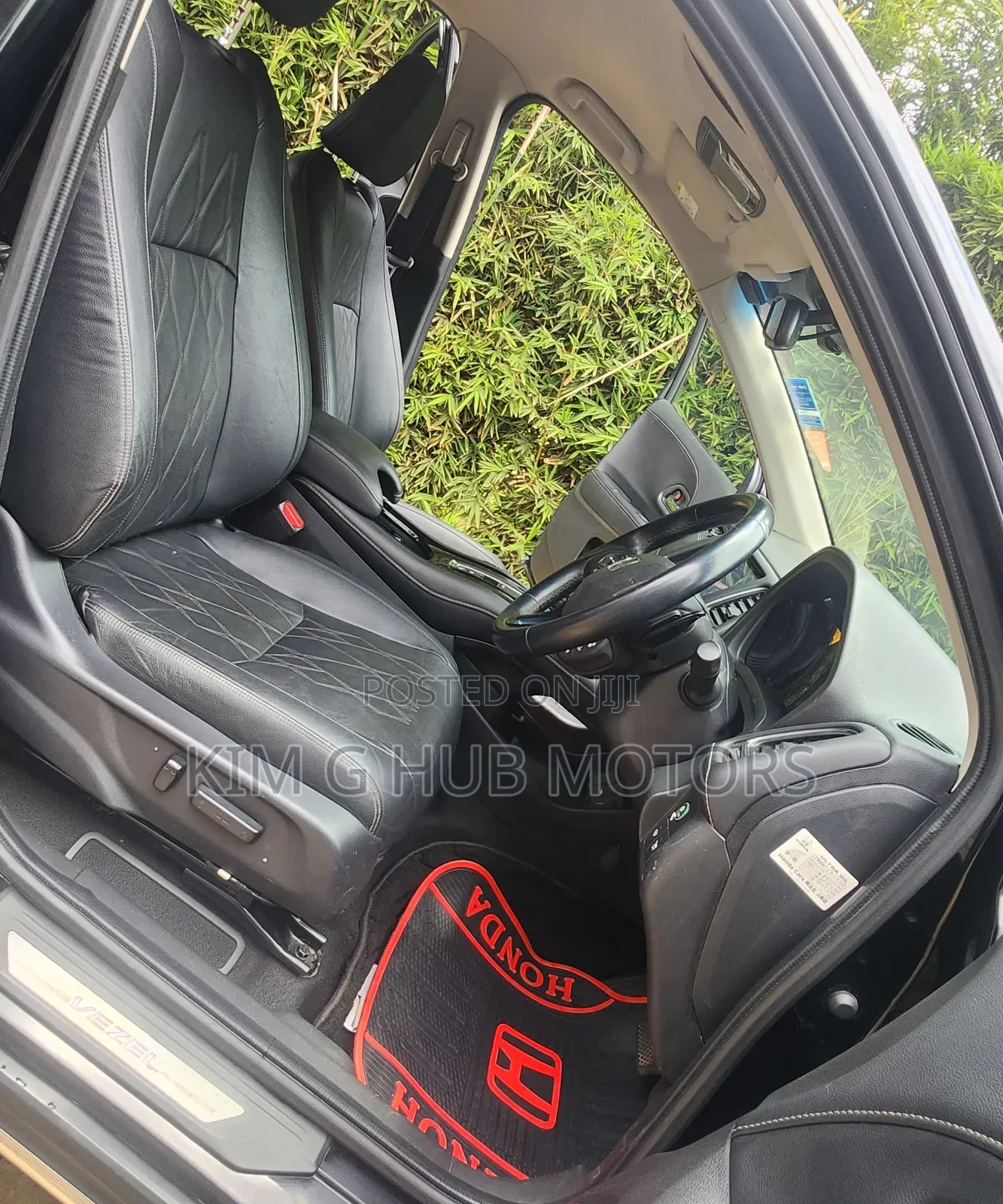 Honda Vezel 1.5 Hybrid 4WD 2018 Black