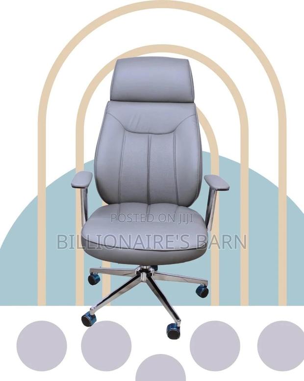 Grey Executive Leather Office Chair (Durable) — Moving Fast - thumbnail 4